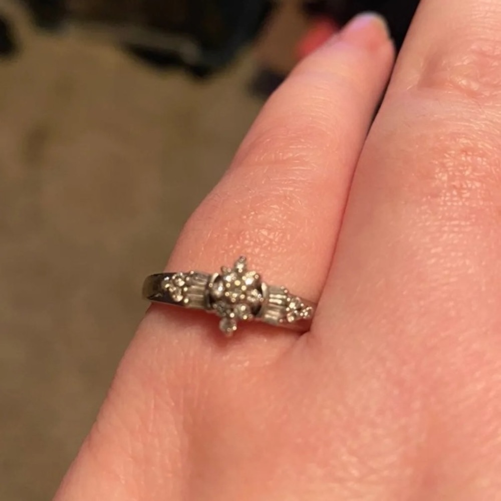Engagement Ring 10K